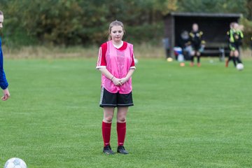Bild 70 - B-Juniorinnen SG Mittelholstein - SV Frisia 03 Risum-Lindholm : Ergebnis: 1:12